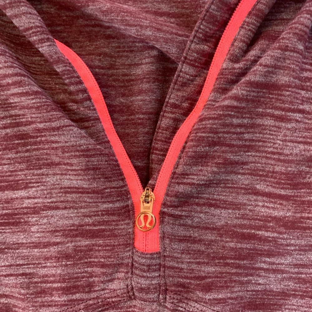 Lululemon quarter zip like new condition size 6 - Picture 2 of 5